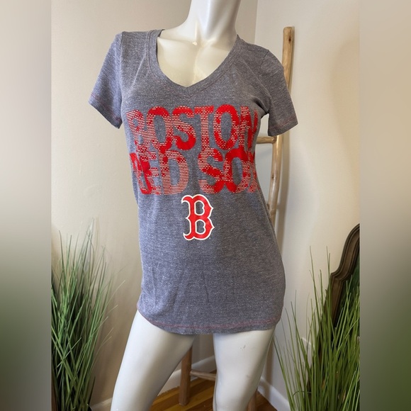 MLB Tops - Boston Red Sox Womensy T Shirt Medium